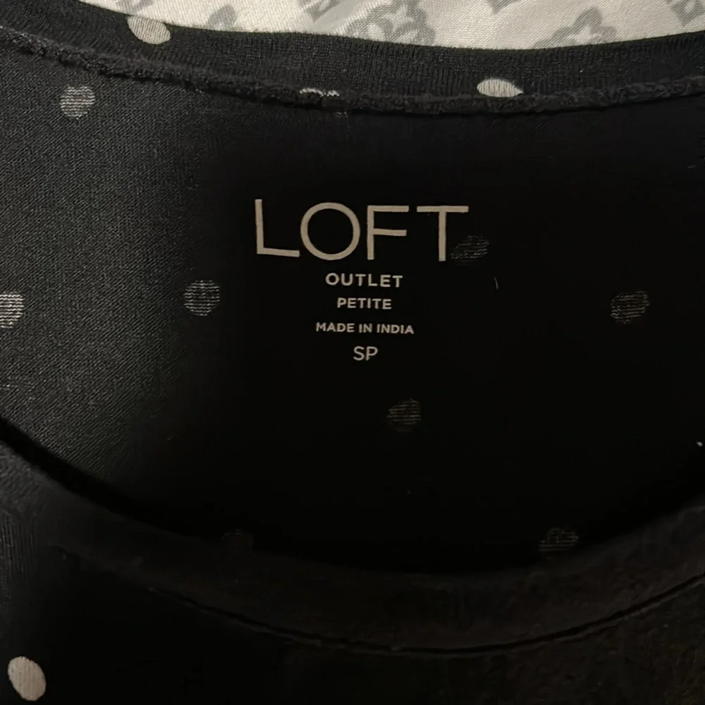 Ann Taylor Loft Polka Dot Tank - Small Petite - Picture 4 of 4